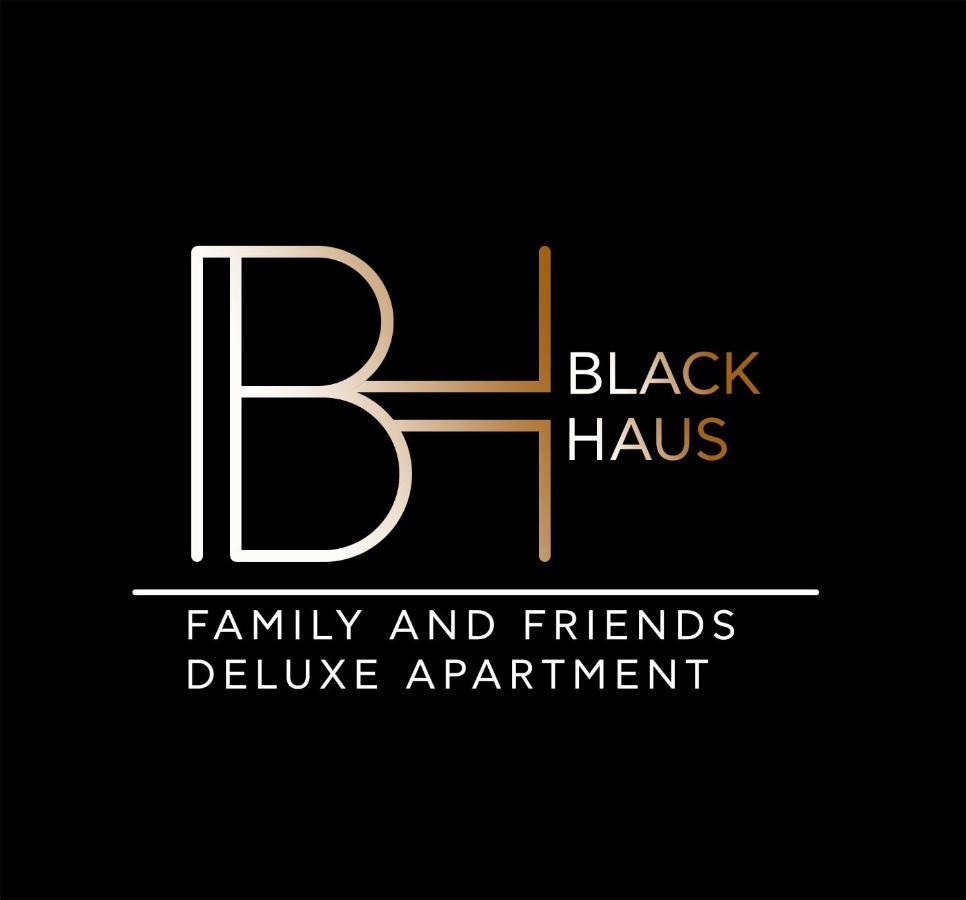 Blackhaus Family And Friends Deluxe Apartment Szaloniki Kültér fotó